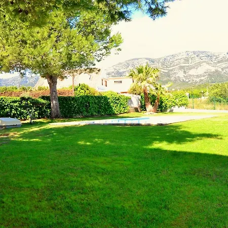 Olim Apartment *
